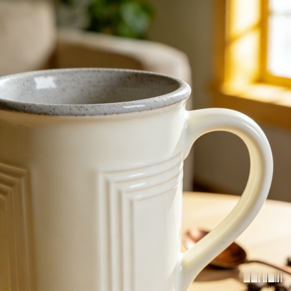 🥣 “Retro Blueberry Speckled Mug” – 9H Hand-Dotted Detail | Deep Cobalt Finish × Snow-White Polka Dots × Daily Comfort Style 🥛